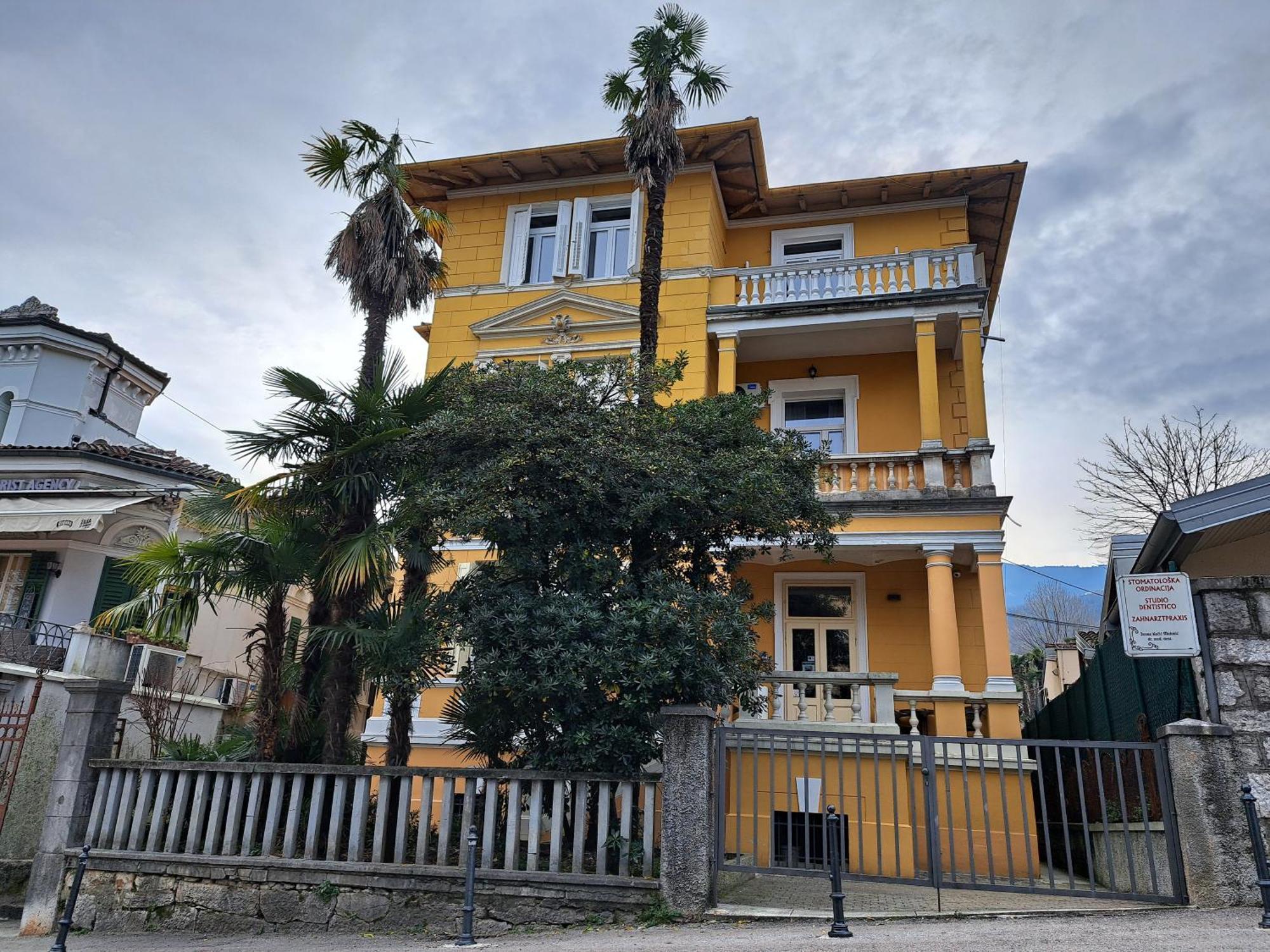 Apartman Barocco Ловран Екстер'єр фото